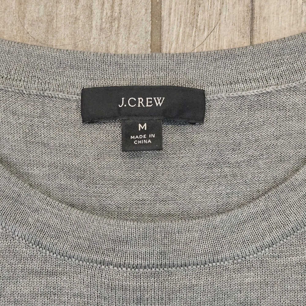 J.Crew Sweater Women M Gray 100% Merino Wool Minimalist Office Preppy Luxury - Picture 5 of 7